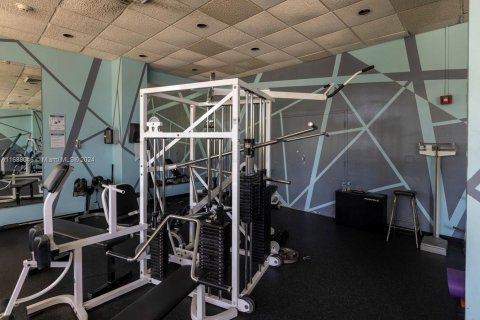 Condominio en venta en Miami Beach, Florida, 2 dormitorios, 102.19 m2 № 1754270 - foto 9