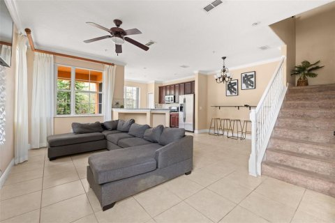 Touwnhouse à louer à Four Corners, Floride: 4 chambres, 172.98 m2 № 2385880 - photo 4