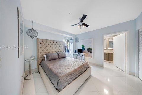 Condominio en venta en Miami Beach, Florida, 2 dormitorios, 95.22 m2 № 2032672 - foto 12