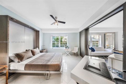 Condominio en venta en Miami Beach, Florida, 2 dormitorios, 95.22 m2 № 2032672 - foto 19