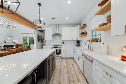Casa en venta en Loxahatchee Groves, Florida, 4 dormitorios, 258.36 m2 № 2416103 - foto 9