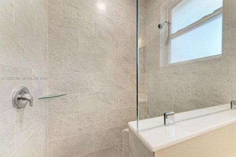 Casa en venta en North Port, Florida, 3 dormitorios № 2008559 - foto 25