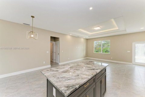 Casa en venta en North Port, Florida, 3 dormitorios № 2008559 - foto 20