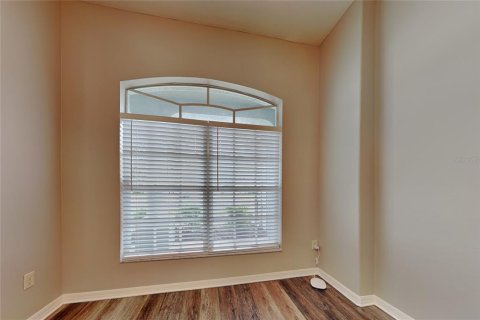 Villa ou maison à louer à Spring Hill, Floride: 4 chambres, 231.14 m2 № 2416419 - photo 3