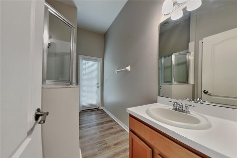 Villa ou maison à louer à Spring Hill, Floride: 4 chambres, 231.14 m2 № 2416419 - photo 15