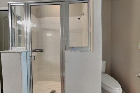 Villa ou maison à louer à Spring Hill, Floride: 4 chambres, 231.14 m2 № 2416419 - photo 16