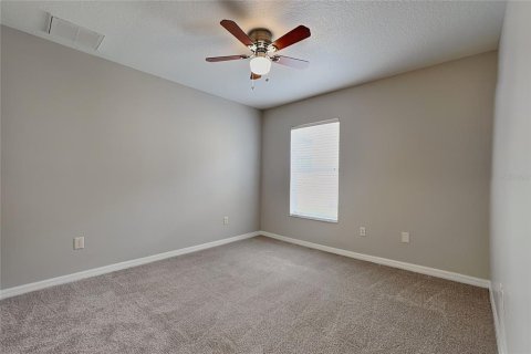 Villa ou maison à louer à Spring Hill, Floride: 4 chambres, 231.14 m2 № 2416419 - photo 10