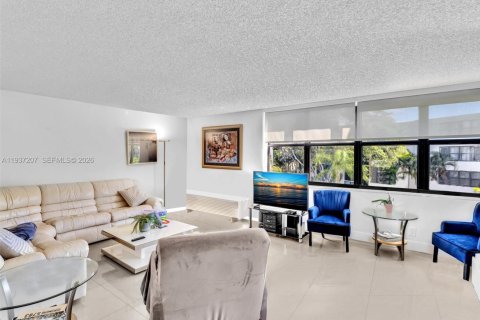 Copropriété à vendre à Aventura, Floride: 3 chambres, 128.21 m2 № 2004583 - photo 10