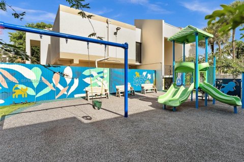 Copropriété à vendre à Aventura, Floride: 3 chambres, 128.21 m2 № 2004583 - photo 30