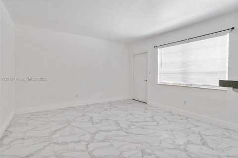 Copropriété à louer à Miami, Floride: 1 chambre, 52.95 m2 № 2076359 - photo 6