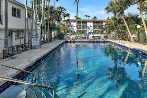Copropriété à louer à Miami, Floride: 1 chambre, 52.95 m2 № 2076359 - photo 19