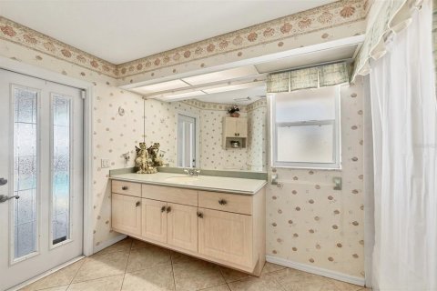 Casa en venta en Port Charlotte, Florida, 3 dormitorios, 242.94 m2 № 1662085 - foto 17