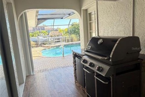 Villa ou maison à louer à Port Charlotte, Floride: 4 chambres, 251.11 m2 № 2419951 - photo 16