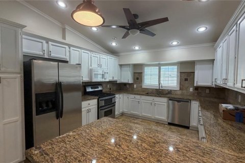 Villa ou maison à louer à Port Charlotte, Floride: 4 chambres, 251.11 m2 № 2419951 - photo 7