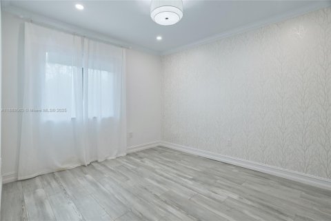 House in Boca Raton, Florida 4 bedrooms, 176.7 sq.m. № 1942427 - photo 29