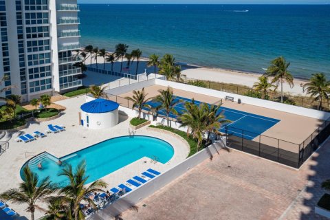 Condominio en venta en Pompano Beach, Florida, 2 dormitorios, 145.86 m2 № 2260200 - foto 15