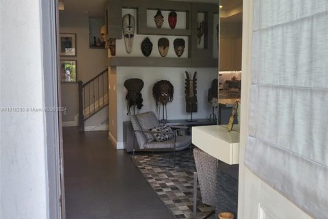 Adosado en venta en Doral, Florida, 3 dormitorios, 226.5 m2 № 1764357 - foto 21