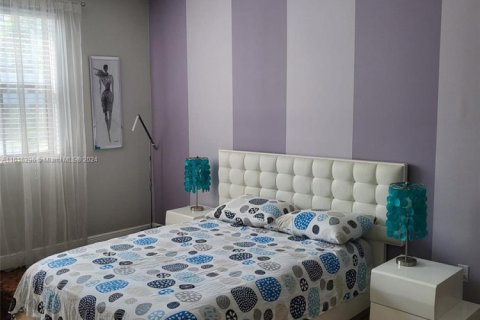 Adosado en venta en Doral, Florida, 3 dormitorios, 226.5 m2 № 1764357 - foto 10