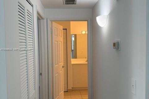Copropriété à louer à Tamarac, Floride: 1 chambre, 64.2 m2 № 2257917 - photo 13