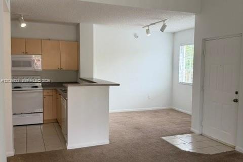 Copropriété à louer à Tamarac, Floride: 1 chambre, 64.2 m2 № 2257917 - photo 9