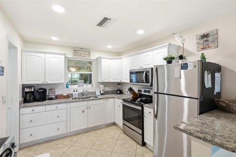 Casa en venta en Ormond Beach, Florida, 3 dormitorios, 123.75 m2 № 2384468 - foto 15