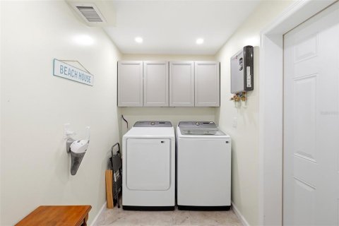 Casa en venta en Ormond Beach, Florida, 3 dormitorios, 123.75 m2 № 2384468 - foto 23