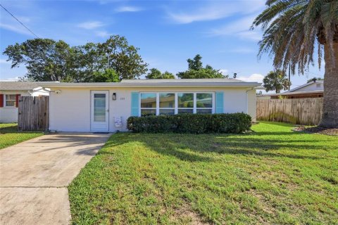 Casa en Ormond Beach, Florida 3 dormitorios, 123.75 m2 № 2384468