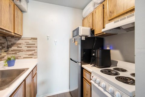 Copropriété à vendre à Tampa, Floride: 4 pièces, 31.22 m2 № 2099018 - photo 4