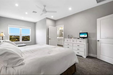 Touwnhouse à louer à Sarasota, Floride: 4 chambres, 169.55 m2 № 951135 - photo 8