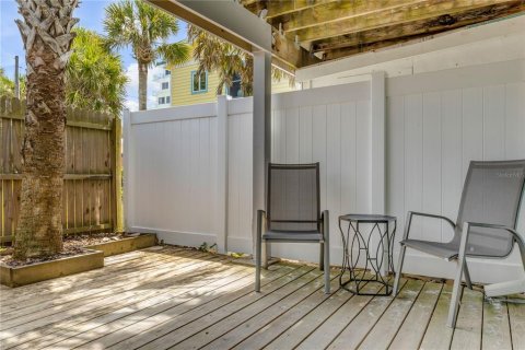Duplex à vendre à New Smyrna Beach, Floride: 3 chambres, 195.75 m2 № 2355786 - photo 23