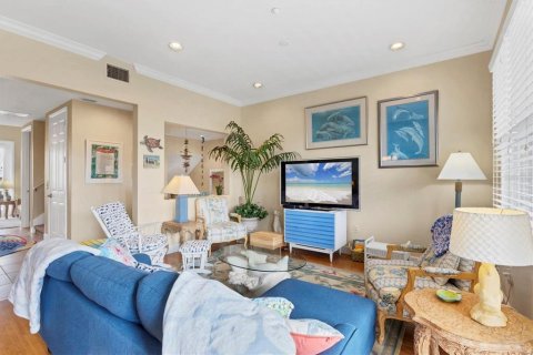 Townhouse in Placida, Florida 3 bedrooms, 208.84 sq.m. № 1554917 - photo 9