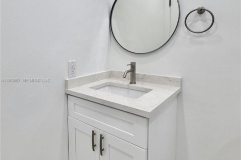 Купить таунхаус в Дорал, Флорида 2 спальни, 129.32м2, № 2031397 - фото 21