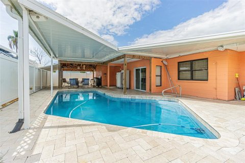 Casa en venta en Tampa, Florida, 4 dormitorios, 181.53 m2 № 2206568 - foto 6