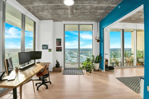 Copropriété à louer à Miami, Floride: 2 chambres, 89.56 m2 № 1979525 - photo 13