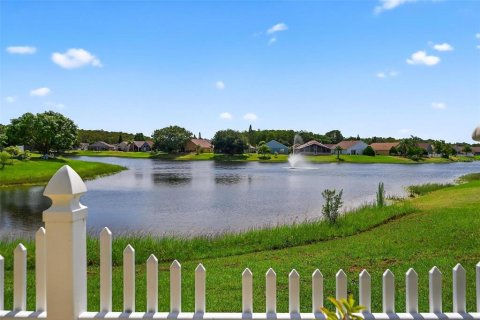 Casa en venta en Kissimmee, Florida, 4 dormitorios, 182.65 m2 № 1786343 - foto 4