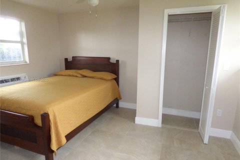 Снять в аренду квартиру в Майами, Флорида 128.48м2, № 1947558 - фото 5