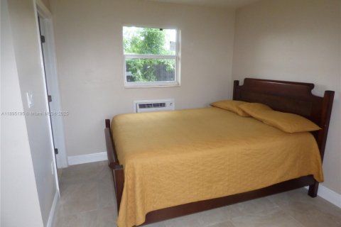 Снять в аренду квартиру в Майами, Флорида 128.48м2, № 1947558 - фото 3