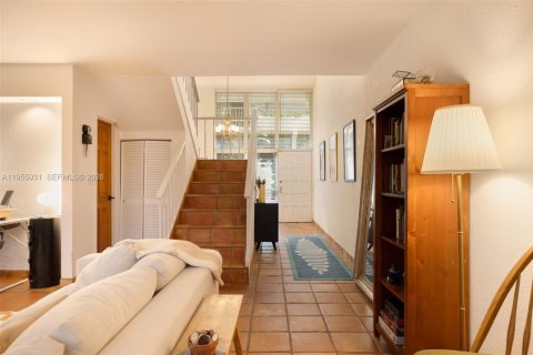 Condominio en venta en Miami, Florida, 1 dormitorio, 87.61 m2 № 2020081 - foto 8