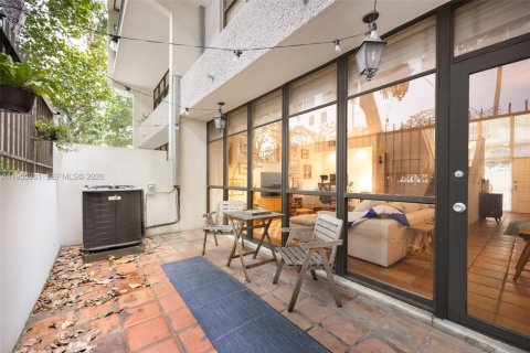 Condominio en venta en Miami, Florida, 1 dormitorio, 87.61 m2 № 2020081 - foto 24