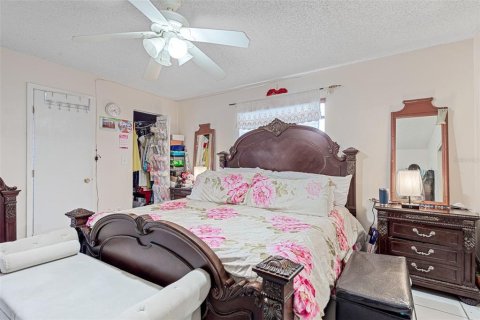 House in Homestead, Florida 3 bedrooms, 143.07 sq.m. № 1808874 - photo 20