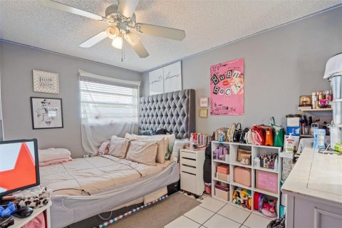 House in Homestead, Florida 3 bedrooms, 143.07 sq.m. № 1808874 - photo 23