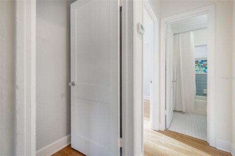 Casa en alquiler en Tampa, Florida, 3 dormitorios, 111.76 m2 № 1909469 - foto 27