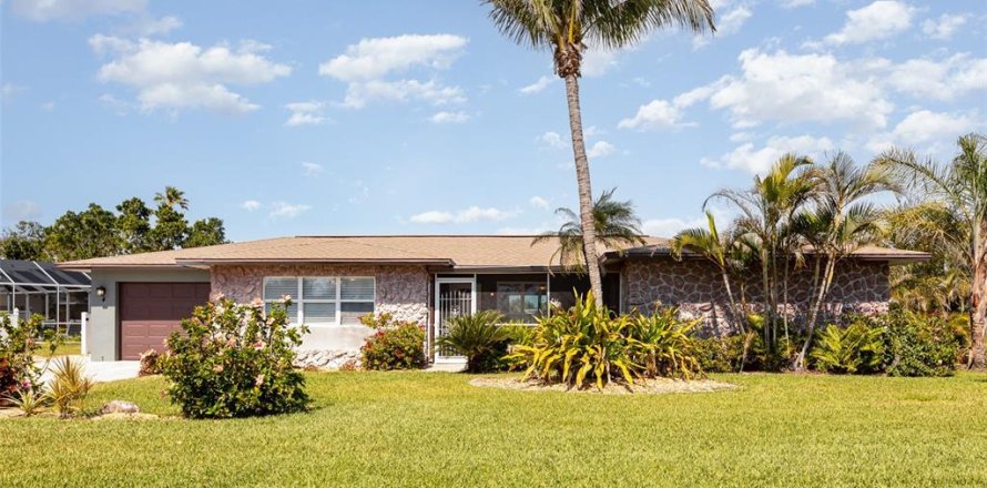 Villa ou maison à Rotonda, Floride 3 chambres, 158.03 m2 № 1580730