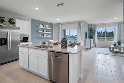House in Lake Wales, Florida 4 bedrooms, 169.83 sq.m. № 1755153 - photo 15