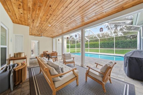 Casa en venta en Tampa, Florida, 4 dormitorios, 227.98 m2 № 2383406 - foto 2