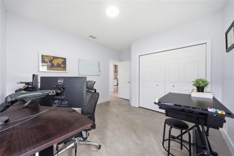 Casa en venta en Tampa, Florida, 4 dormitorios, 227.98 m2 № 2383406 - foto 24