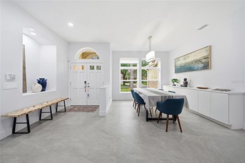 Casa en venta en Tampa, Florida, 4 dormitorios, 227.98 m2 № 2383406 - foto 4