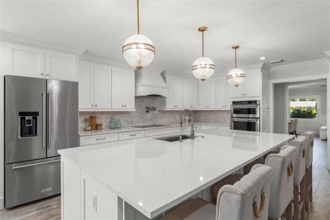 Casa en venta en Orlando, Florida, 4 dormitorios, 390.47 m2 № 1602650 - foto 10