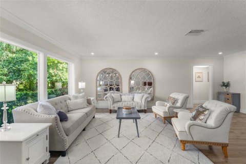 Casa en venta en Orlando, Florida, 4 dormitorios, 390.47 m2 № 1602650 - foto 18