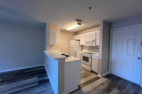 Condominio en alquiler en Orlando, Florida, 1 dormitorio, 59.92 m2 № 1802207 - foto 4
